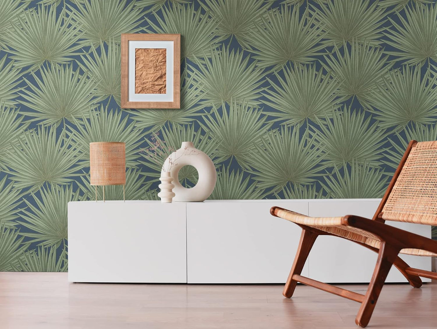 Green Palm Leaves on Navy Blue Vinyl Wallpaper – Tropical Botanical Wall Covering